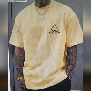 NWT Men's mountain print tee khaki